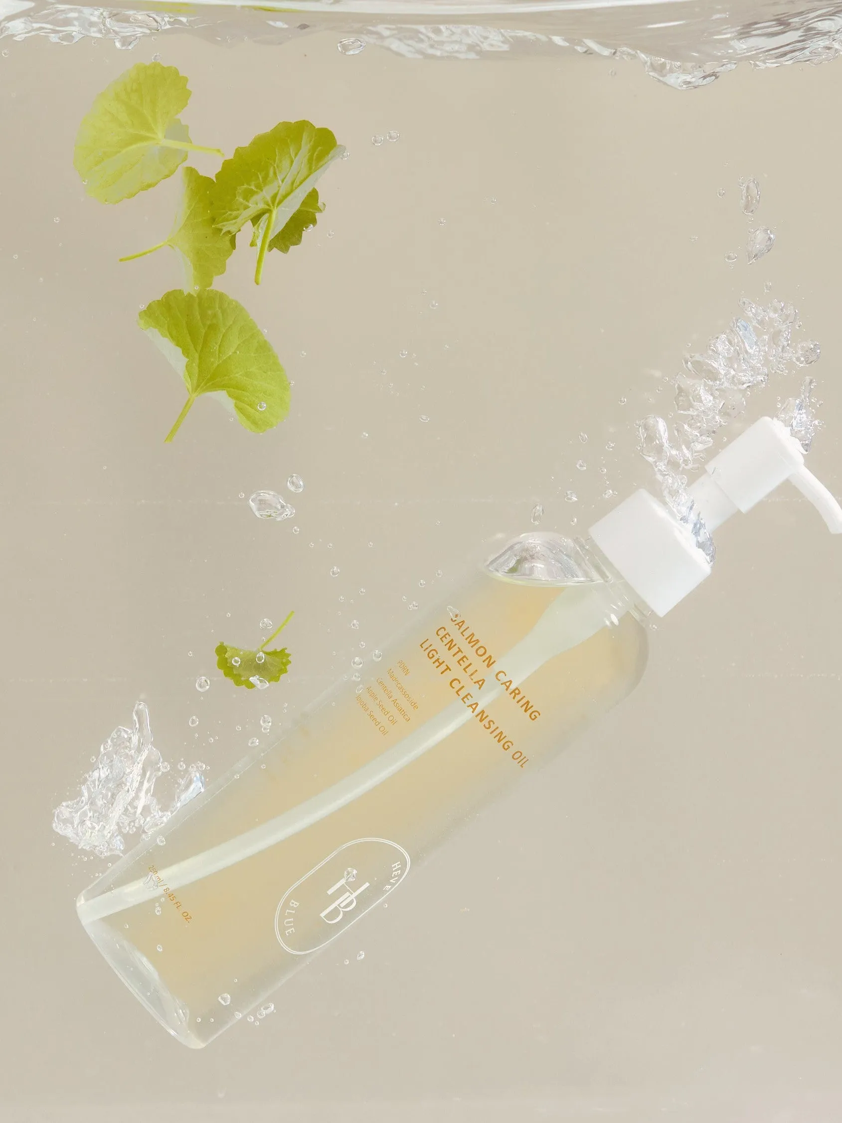 HEVEBLUE Salmon Caring Centella Light Cleansing Oil