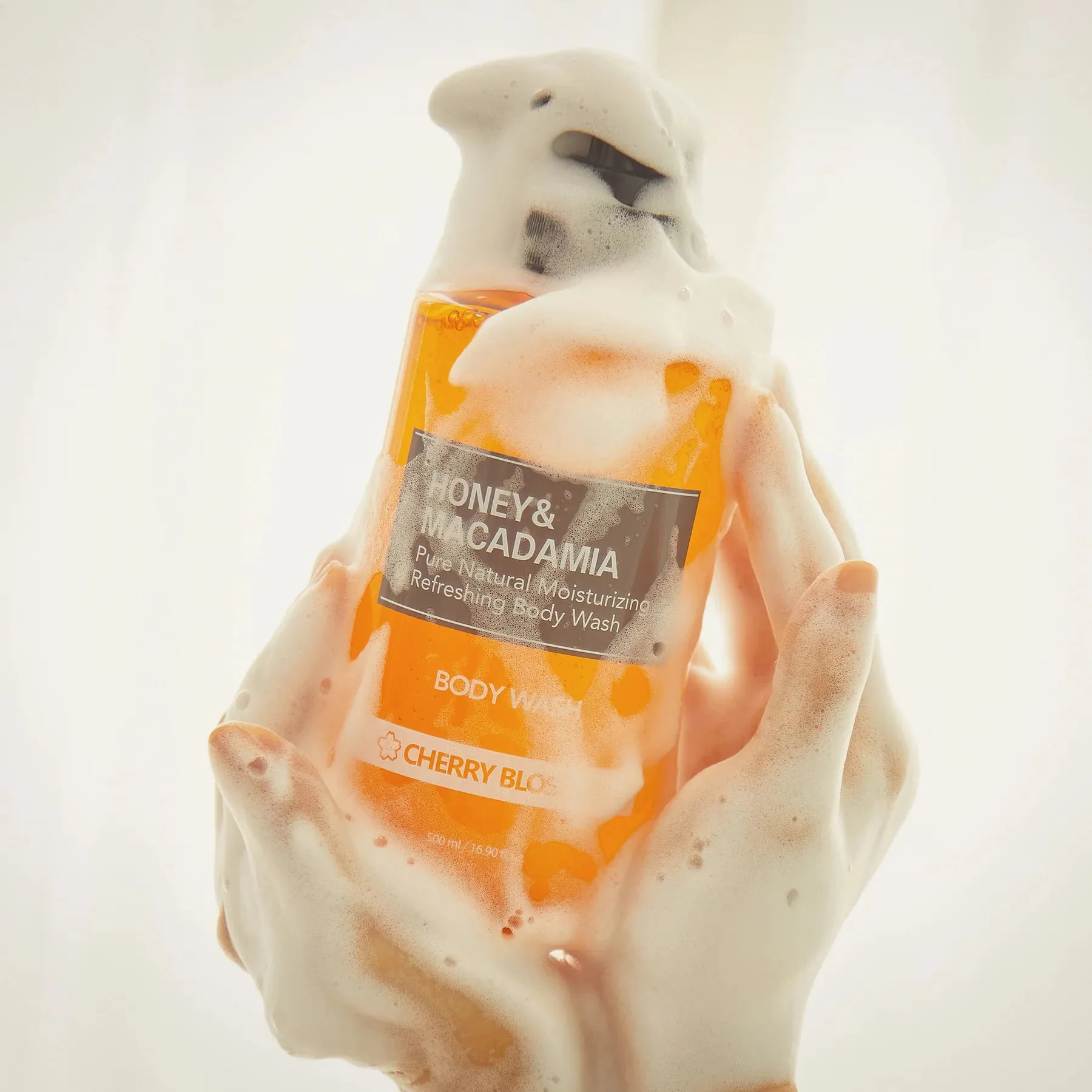 Honey & Macadamia Pure Body Wash [#White Musk]