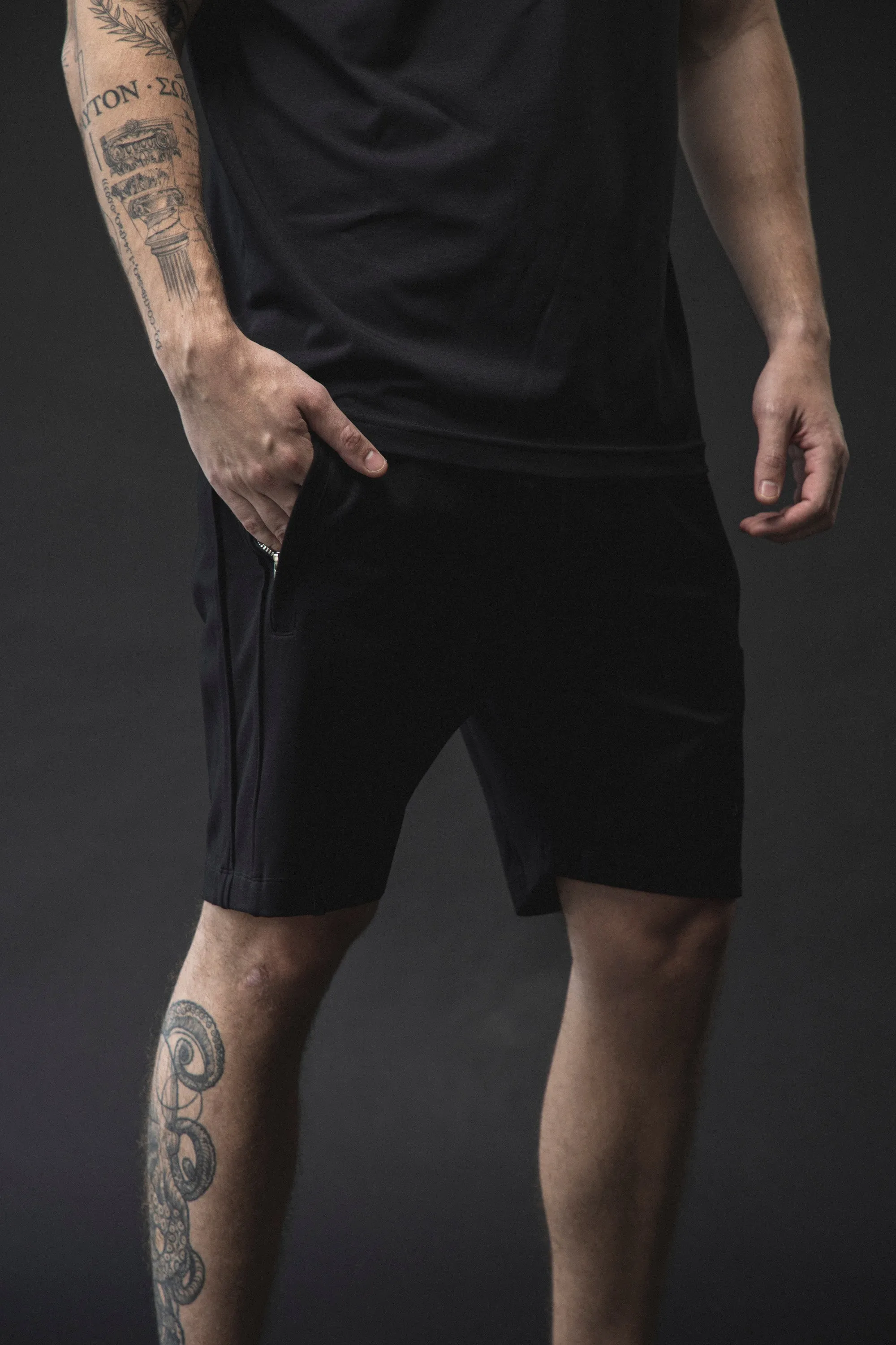 Shorts (Black)